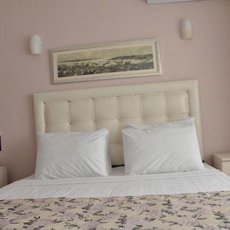 Huxley Hotel And Aparts Old City Istanbul Bagian luar foto