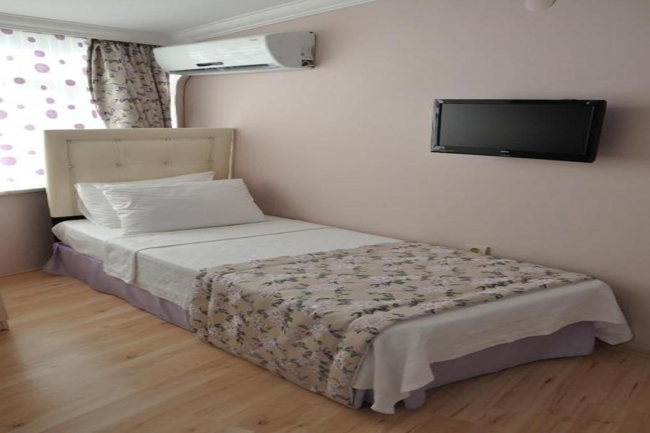 Huxley Hotel And Aparts Old City Istanbul Bagian luar foto