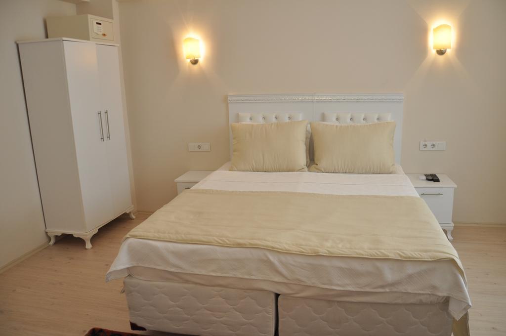 Huxley Hotel And Aparts Old City Istanbul Bagian luar foto