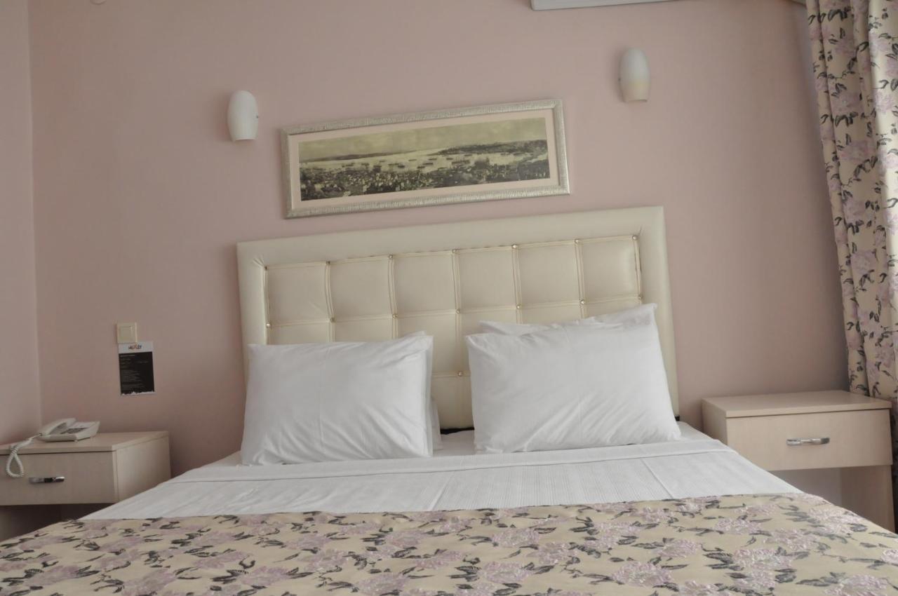 Huxley Hotel And Aparts Old City Istanbul Bagian luar foto